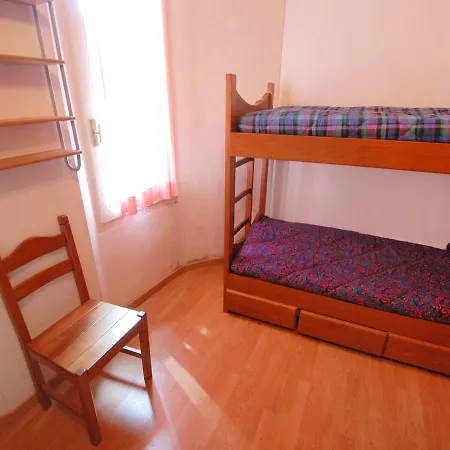 Apartment Locazione Turistica Giomein.3 *